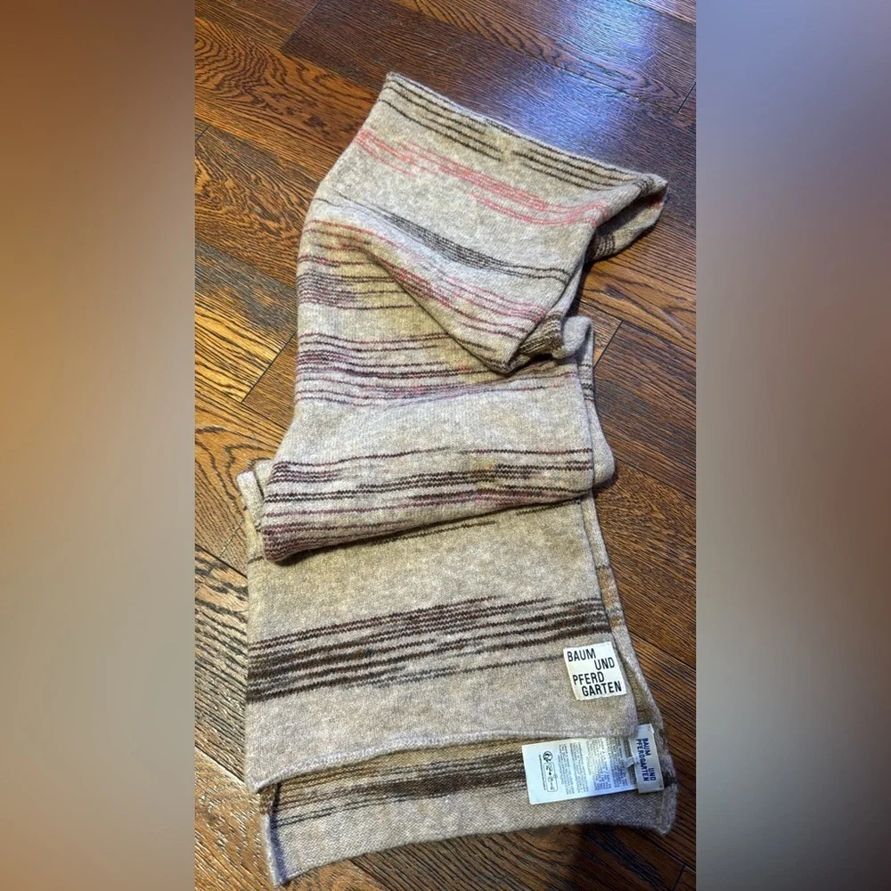 Baum und Pferdgarten Striped Knit Scarf – Beige with Brown & Pink Stripes
